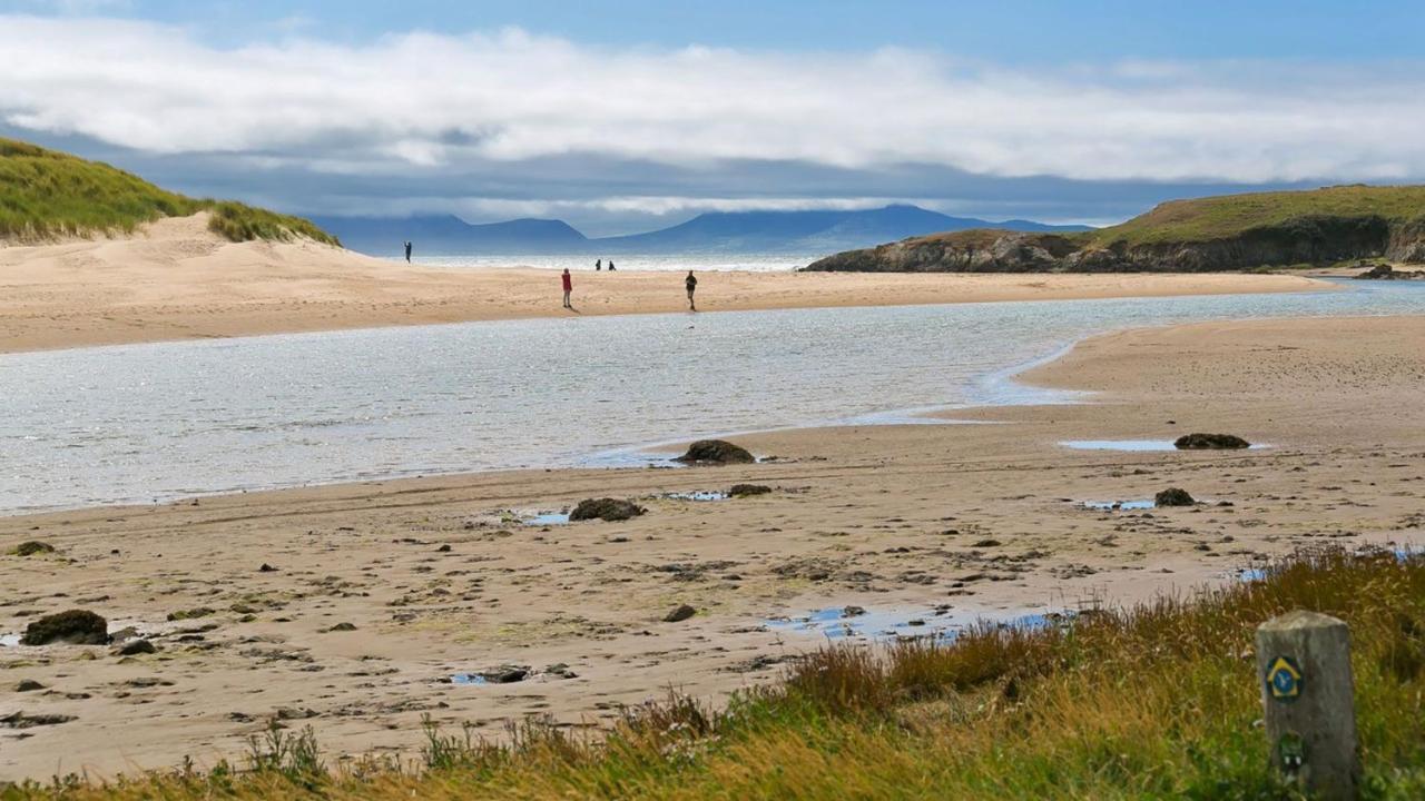 Capel Seion Villa Aberffraw Bagian luar foto